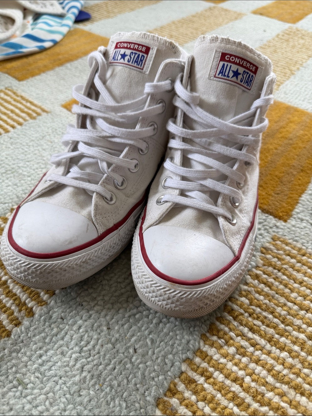 Converse All Star White High Top Tennis Shoes women’s size 9 - Picture 6 of 6